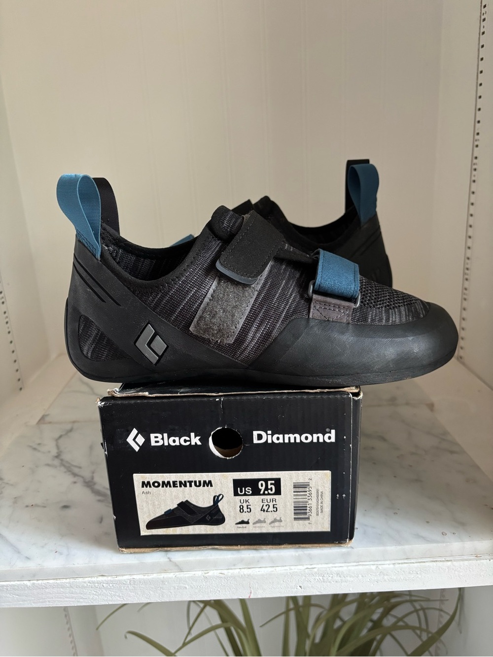 Black Diamond Momentum Rock Climbing Shoe Mens Size US 9.5 Black NWB